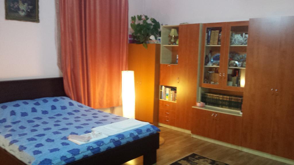Cosy Studio Apartment Клуж-Напока Екстериор снимка